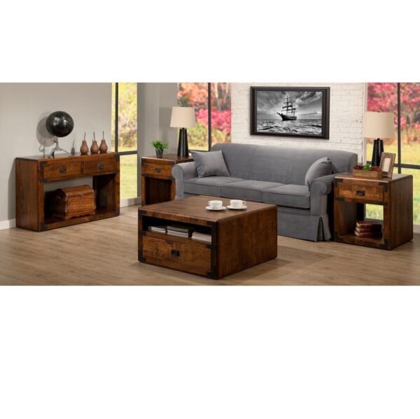 Saratoga Living Room Collection