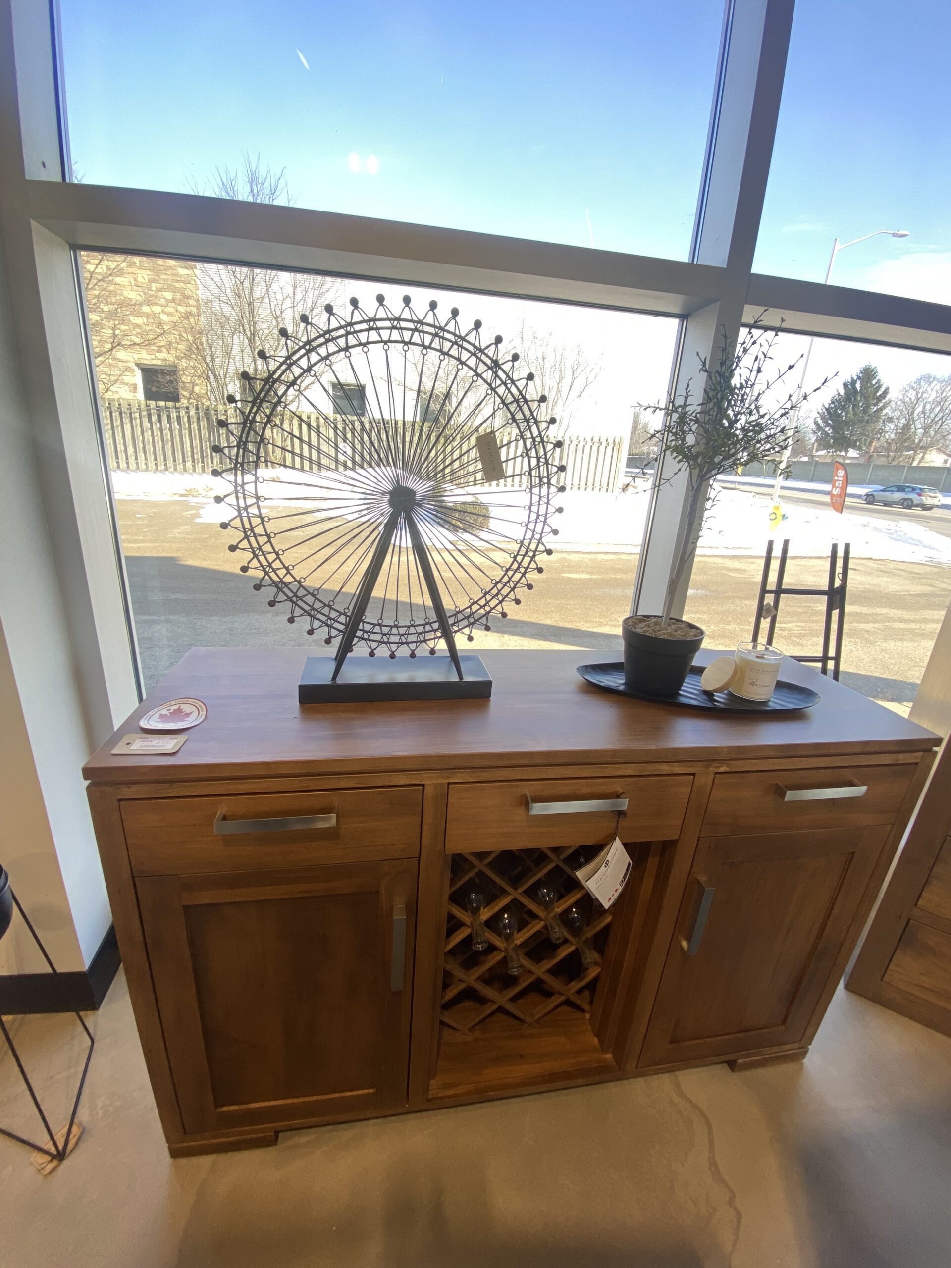 Kenova Dining Set- Floor Model - Image 2